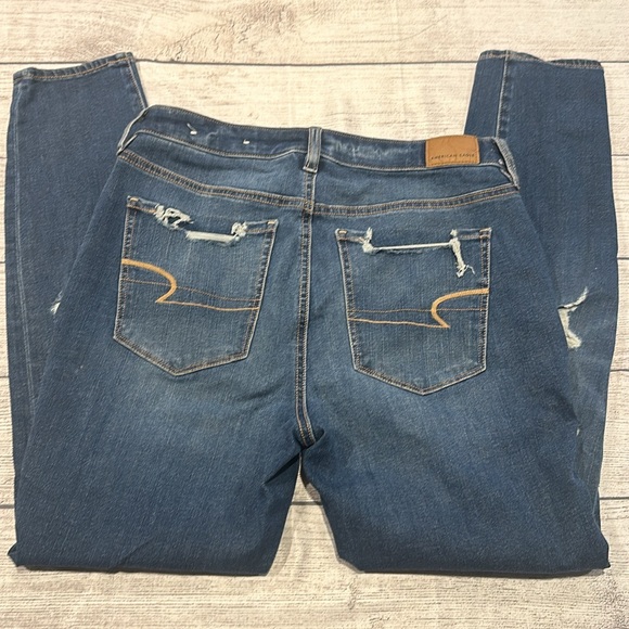 American Eagle Super Hi-Rise Jegging size 10 distressed look - Picture 9 of 12